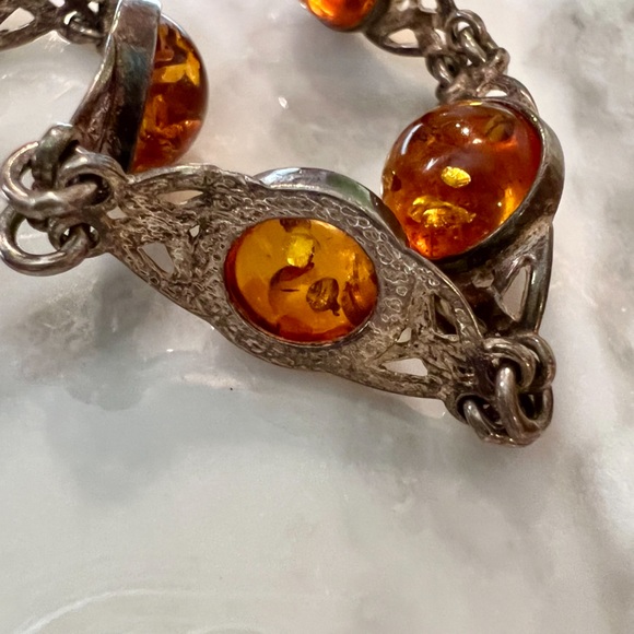 Vintage Handmade Baltic Amber Bracelet Curved Bar Link Bracelet. Well made! - Picture 8 of 16